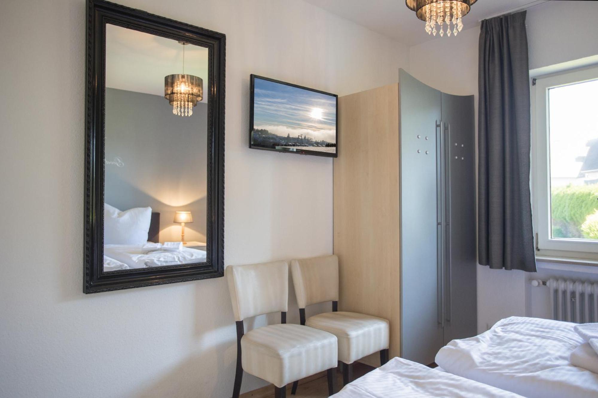 Ferienwohnung 'Kleine Auszeit Winterberg' - Am Herrenskoepfchen 4 Winterberg Esterno foto