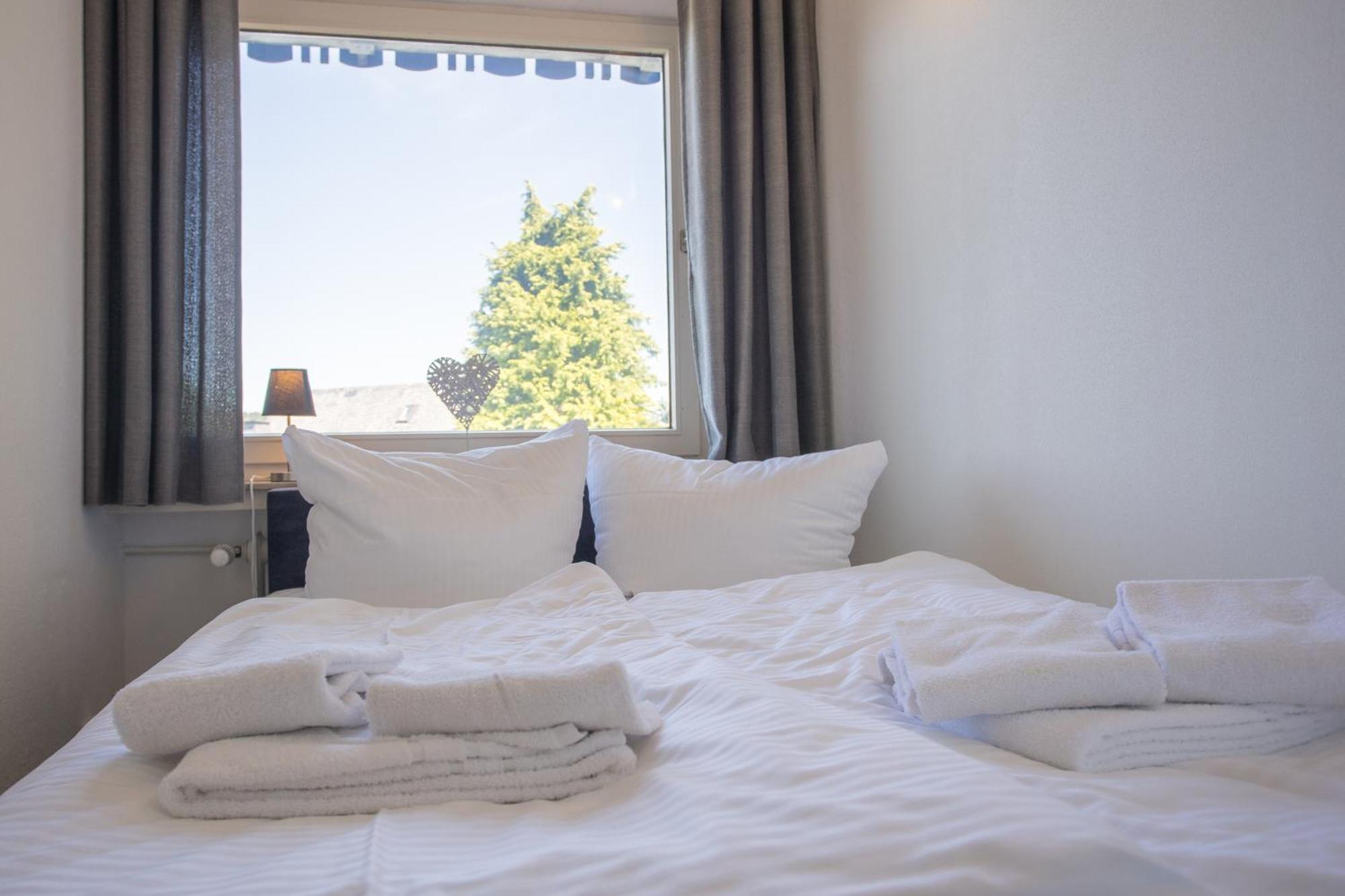 Ferienwohnung 'Kleine Auszeit Winterberg' - Am Herrenskoepfchen 4 Winterberg Esterno foto